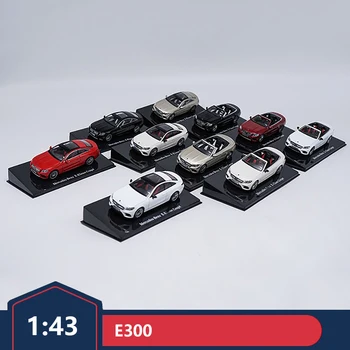 1: 43 Orijinal E300 E Sınıfı Coupe Araba Modeli
