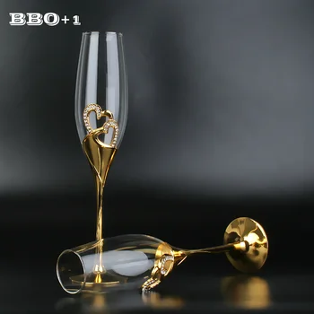 2 adet Düğün Kristal şampanya bardakları Flüt Altın Oyma Parti Kadeh Doğum Günü Dekorasyon şarap bardağı Yemek Takımı Hediye 200ml