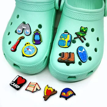 Güzel Karikatür Açık Kamp Serisi Delik Ayakkabı Ayakkabı Takılar Süslemeleri ayakkabı tokası DIY Croc Ayakkabı Çiçek Ayakkabı Aksesuarları